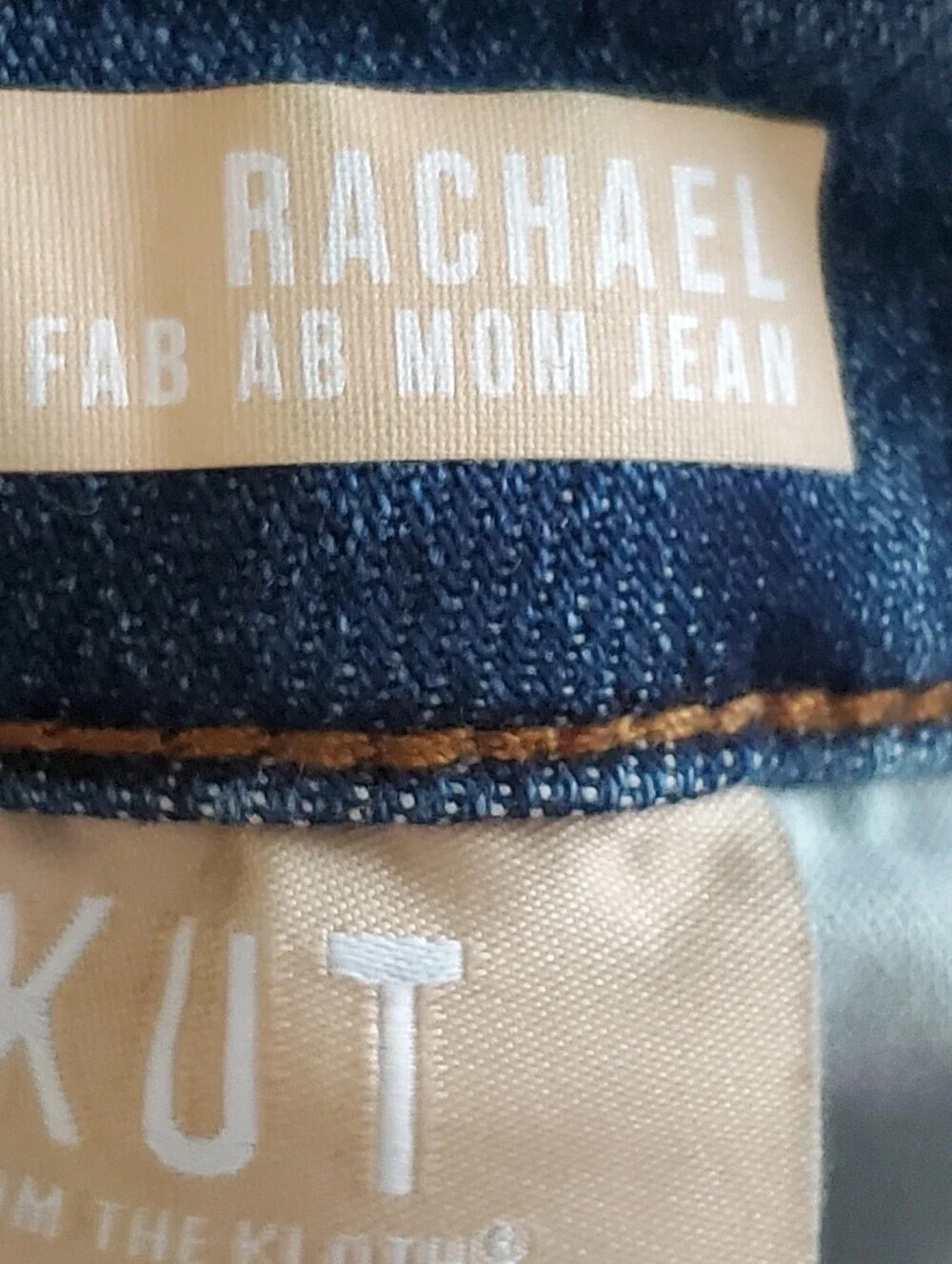 KUT FROM THE KLOTH 16P. RACHAEL FAB AB MOM JEAN. DENIM Crop Ankle